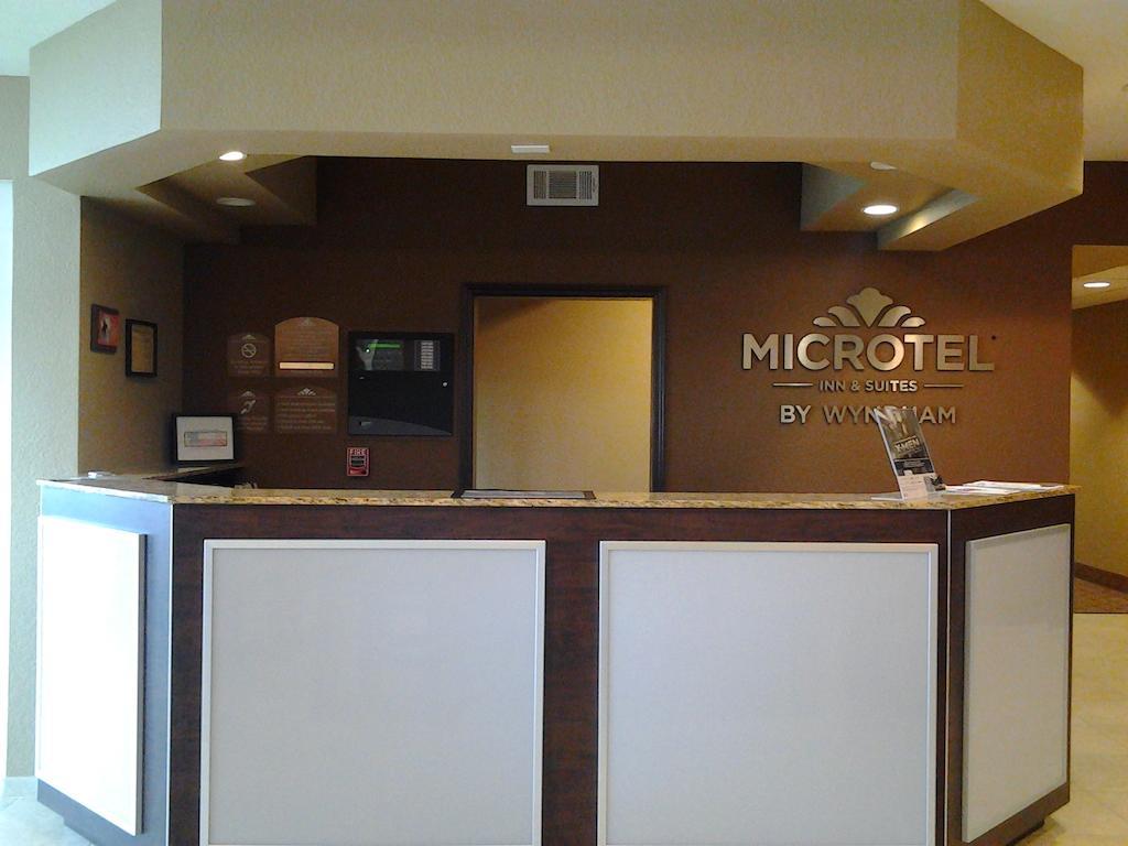 Microtel Inn & Suites Cotulla Luaran gambar