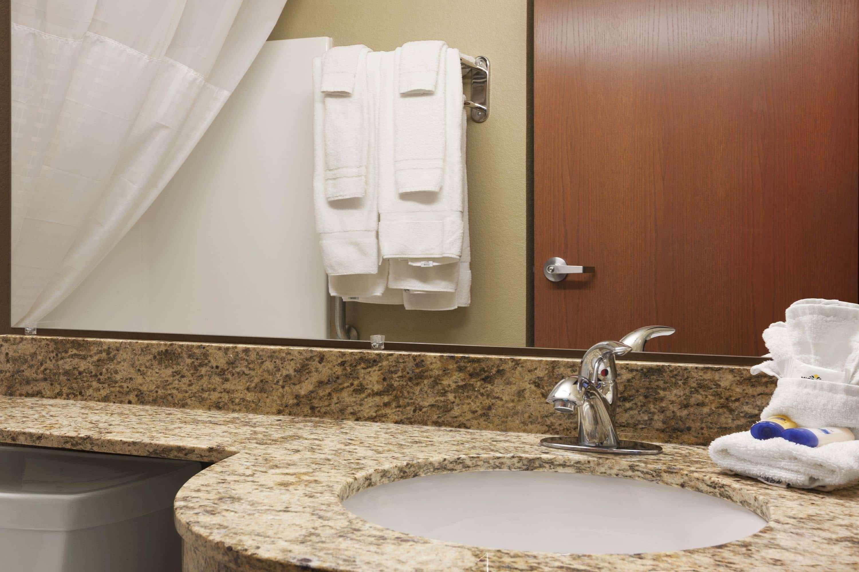 Microtel Inn & Suites Cotulla Luaran gambar